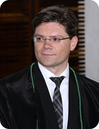 Ivens Linhares